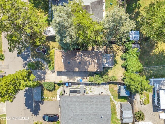 Building Photo - 61 Gladney Ave