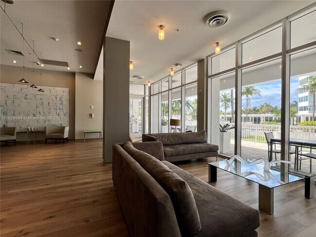 Building Photo - 10275 Collins Ave