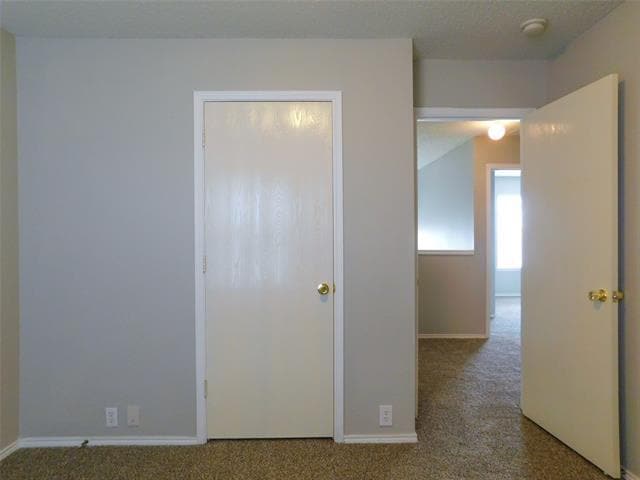Building Photo - 4204 Sonoma Dr