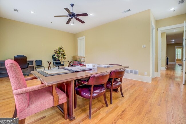 Building Photo - 4165 Raphael Street