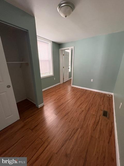 Building Photo - 923 N 28th St