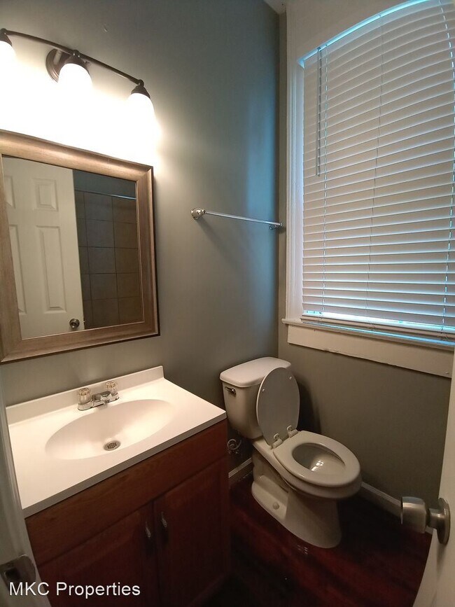 Building Photo - 3 br, 2 bath House - 2826 Palmyra