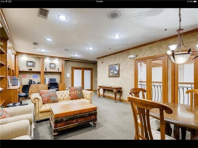 Building Photo - 3777 Peachtree Rd NE