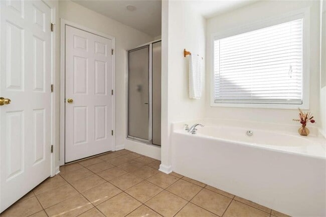 Building Photo - 1670 Cooper Lakes Dr