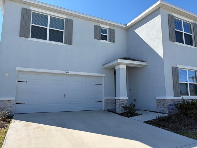 Building Photo - Beautiful 4 bed/3 bath 2 story!