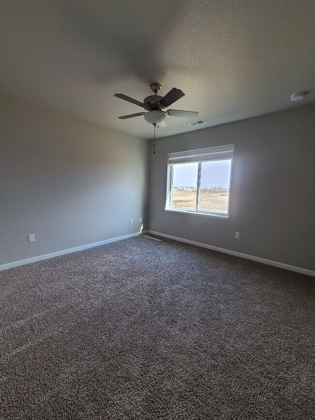 Building Photo - 6734 Faith Dr