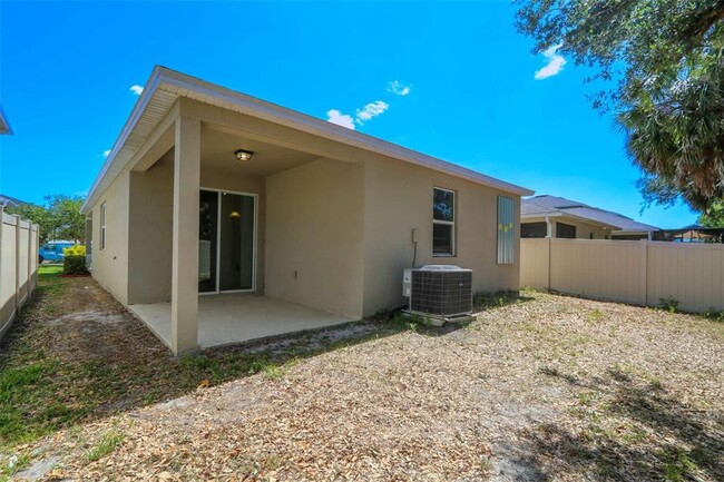 Building Photo - 7608 Sunshine Bridge Ave