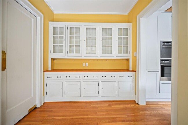 Building Photo - 60 26th St NW
