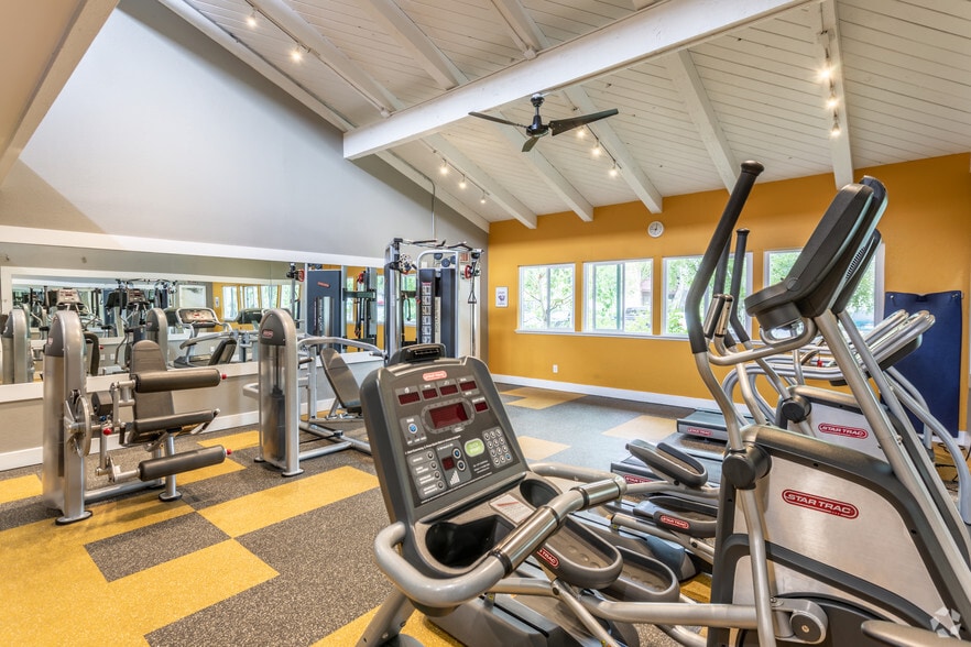 Fitness Center - Canyon Woods