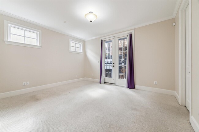 Building Photo - 3917 Gramercy St