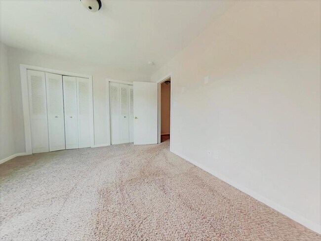 Building Photo - 1311 Blair St A3
