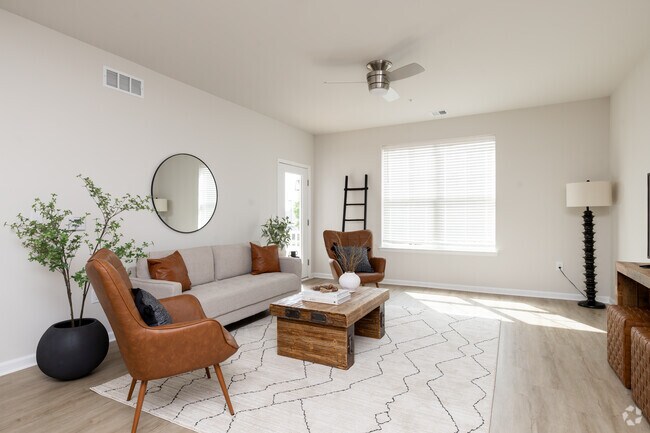 2BR, 2BA - 1180SF - Living Room - 2895 Easton Ave