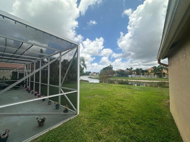 Building Photo - 3697 Miramontes Cir