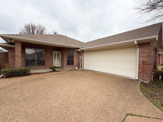 Building Photo - 708 Nandina Way