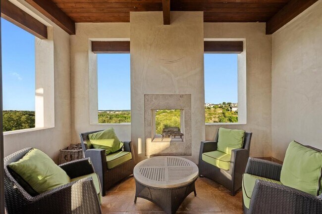 Building Photo - 12724 Blue Stem Trail