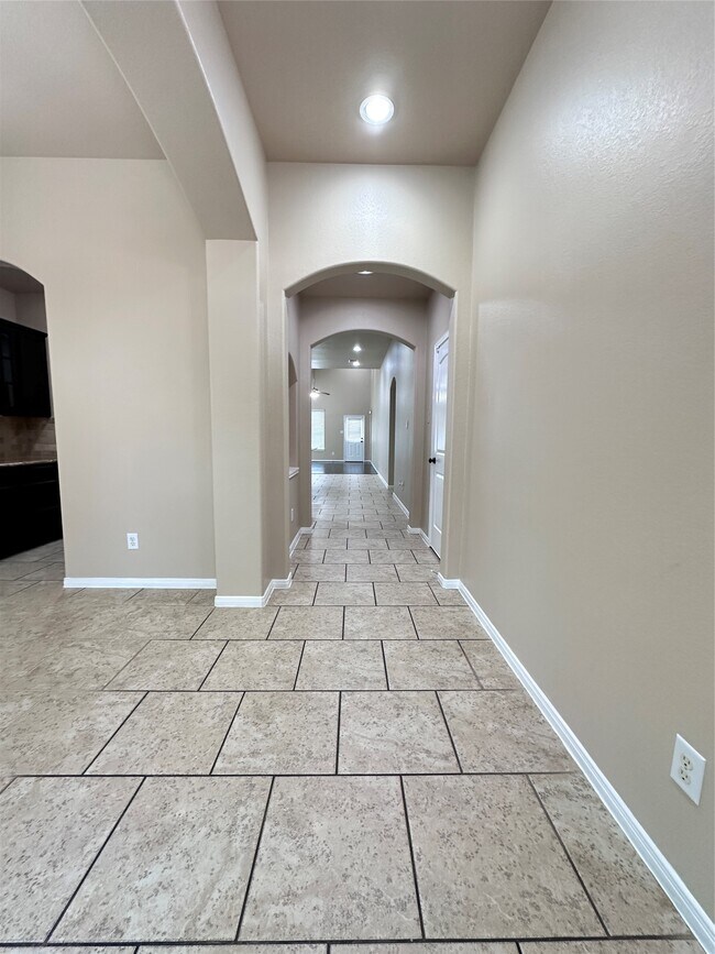 Building Photo - 18523 Cypress Steppe Ln