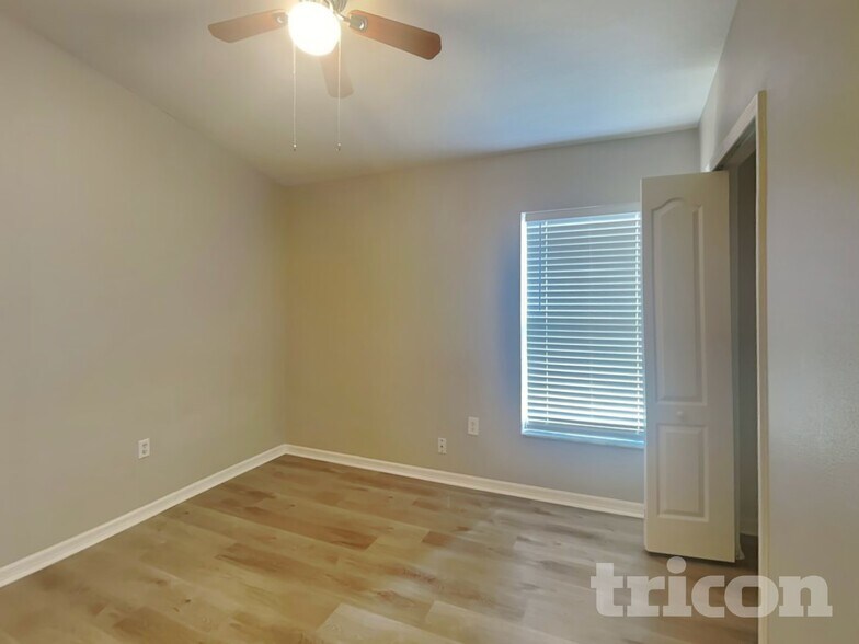 Building Photo - 12532 Evington Point Dr
