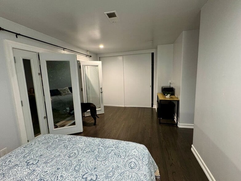 Building Photo - 2088 Cypress Ave