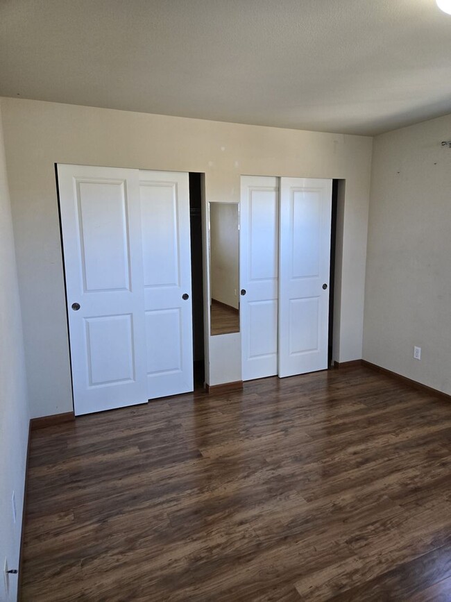 Building Photo - STATUS: AVAILABLE |R16| $2450
