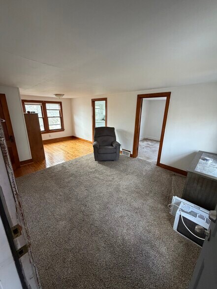 Living Room - 2235 Center Ave