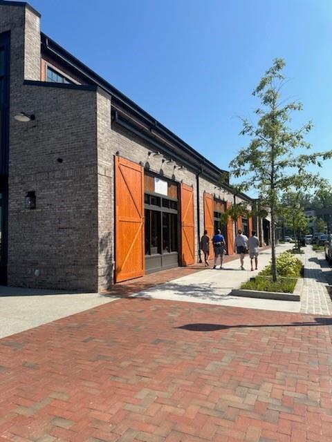 Building Photo - 163 Basil St