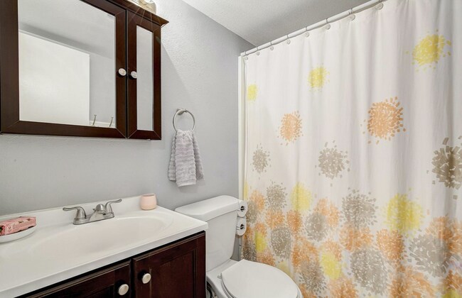 Building Photo - 9440 E Girard Ave