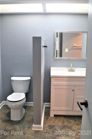 Building Photo - 1847 J Julian Ln