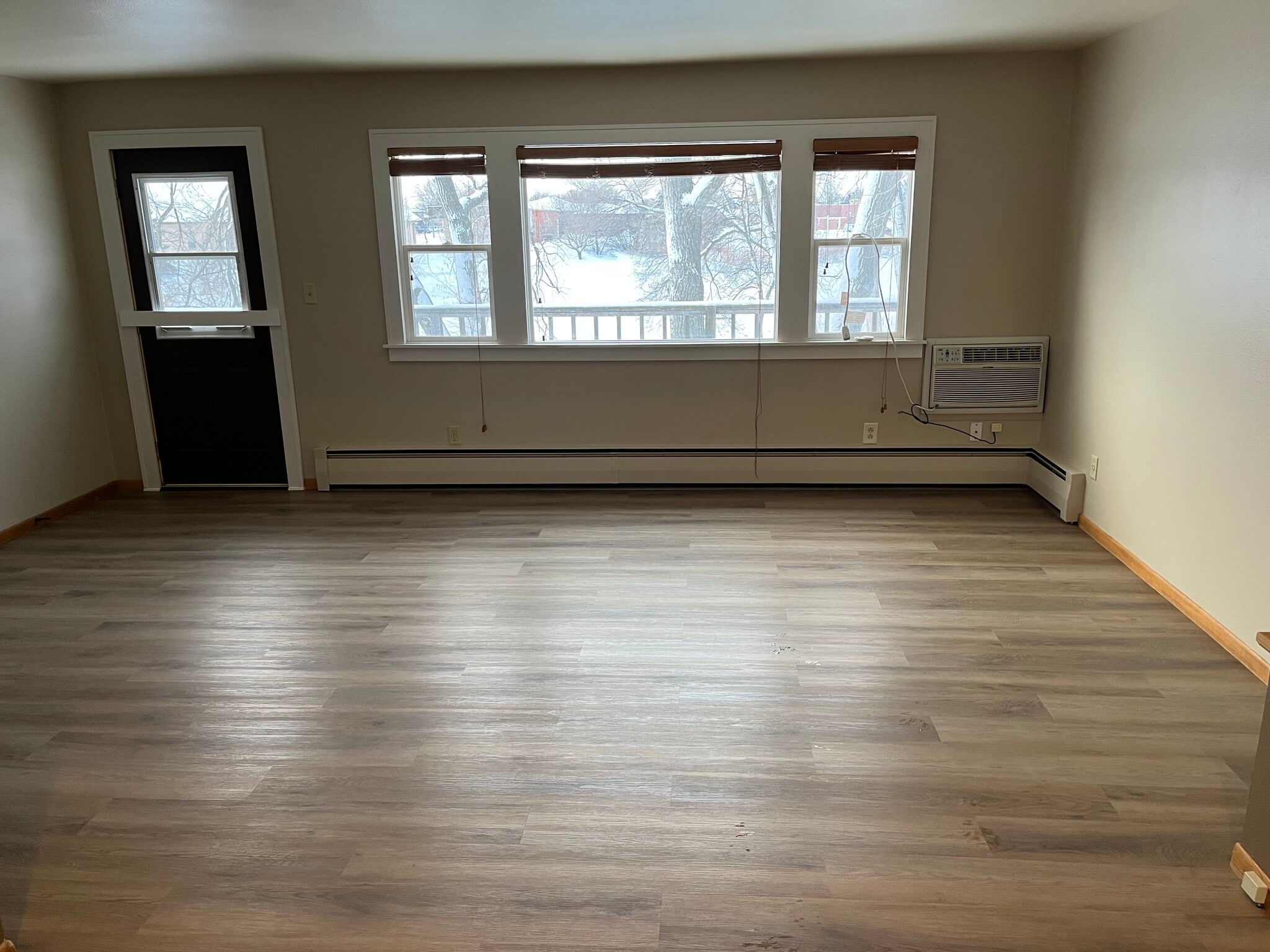 Living Room - 1620 3rd Ave SE