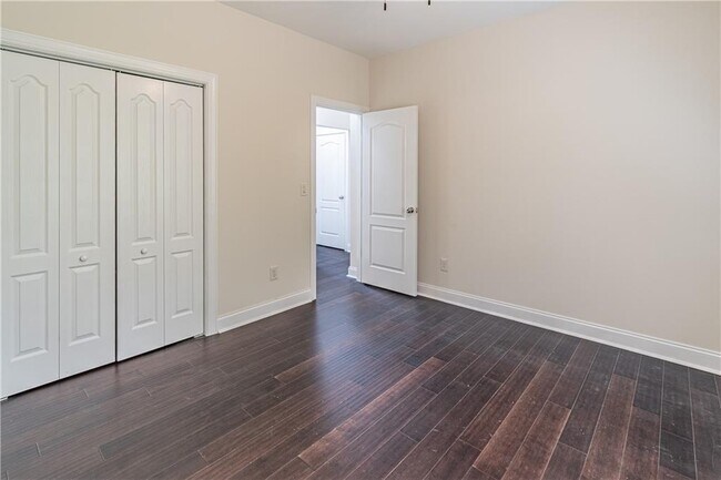 Building Photo - 8488 Spring Breeze Terrace