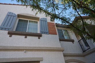 Building Photo - 50 Aura de Blanco St
