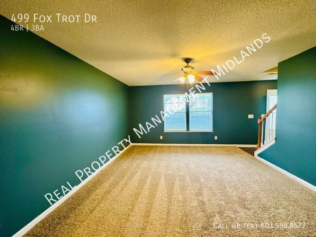 Building Photo - 499 Fox Trot Dr