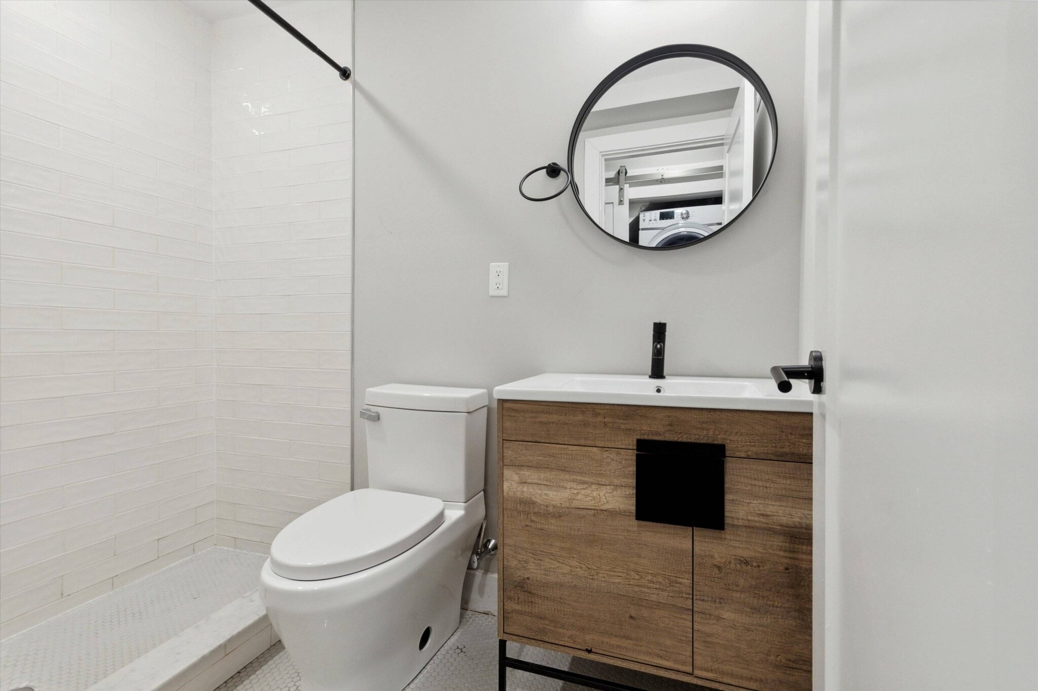 Building Photo - 1914 N Gratz St