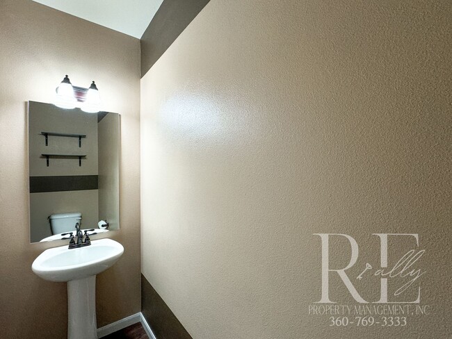 Building Photo - Charming 3-Bedroom Home in a Quiet Neighborhood!