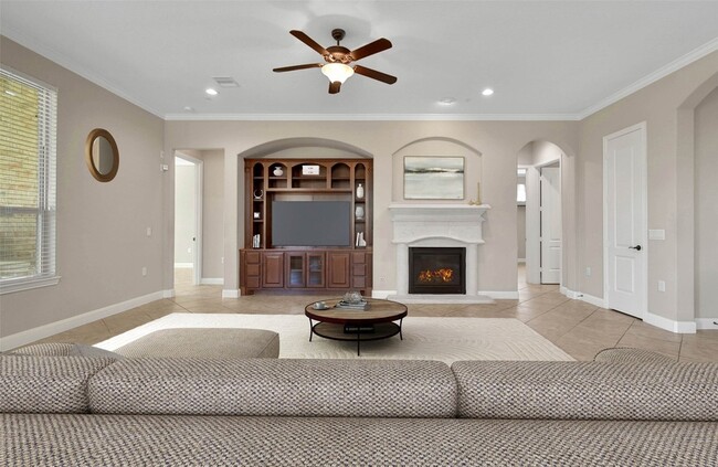 Building Photo - 9422 Pecos Pass Ct