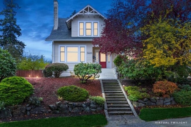Building Photo - 3 bedroom in Everett WA 98201