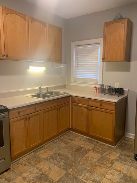 Building Photo - 1405 19th St