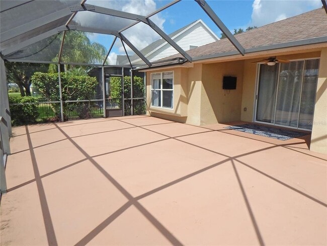 Building Photo - 6367 Bridgecrest Dr