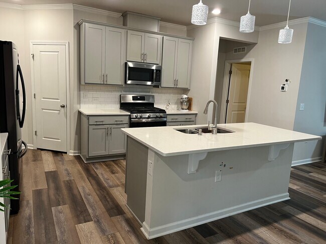 Building Photo - 4317 Olde Waverly Wy