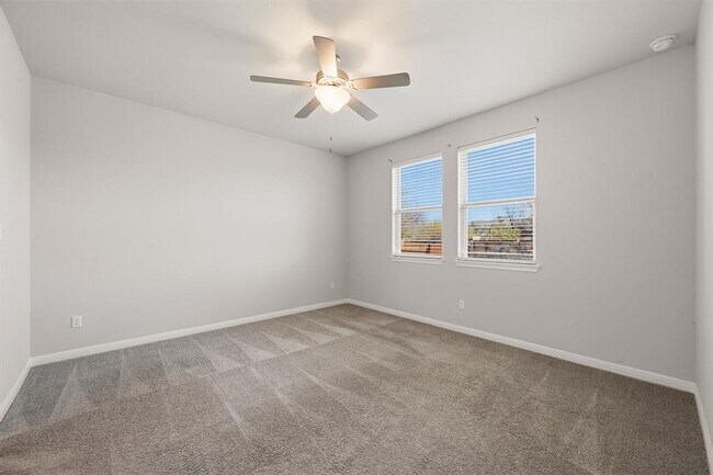 Building Photo - 217 McFarland St