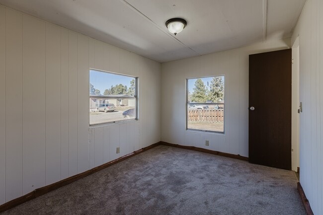 Building Photo - 118 Homestead Dr