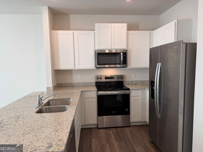 Building Photo - 15 Silverbell Ln NW