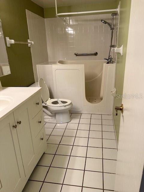 Building Photo - 3823 N Oak Dr