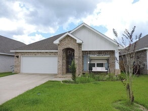 Building Photo - 5851 Sargassum Ln