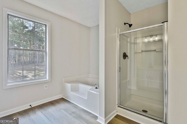 Building Photo - 76 Championship Ct