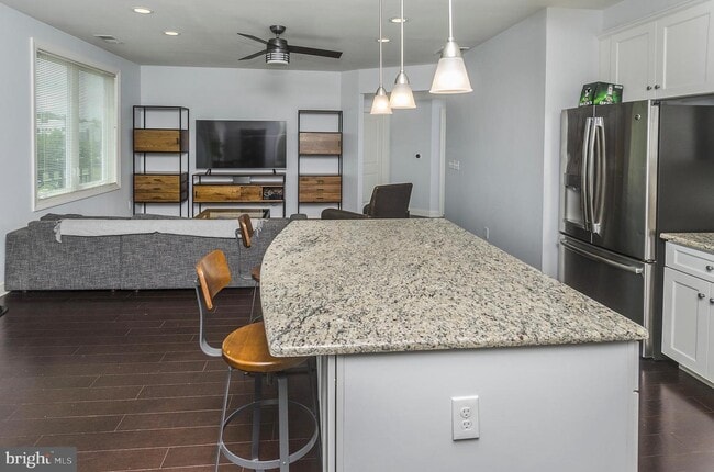 Building Photo - 2330 NJ-33