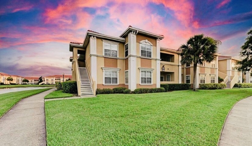 Primary Photo - 1110 Villagio Cir
