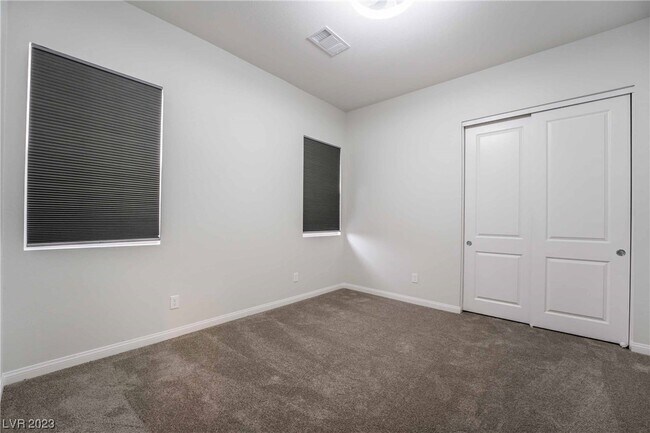 Building Photo - 533 Cadence Vista Dr