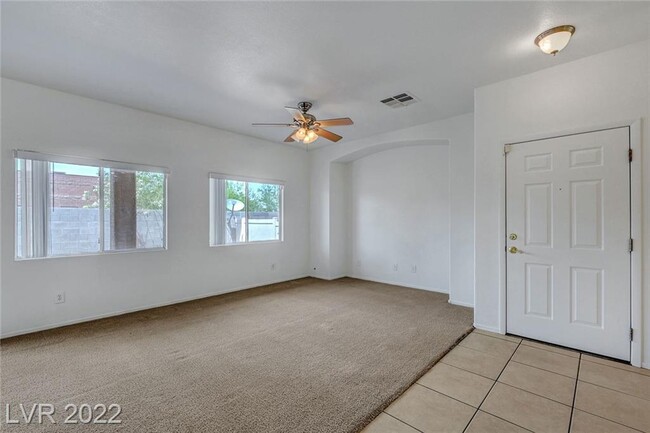Building Photo - 6560 Bucking Horse Ln