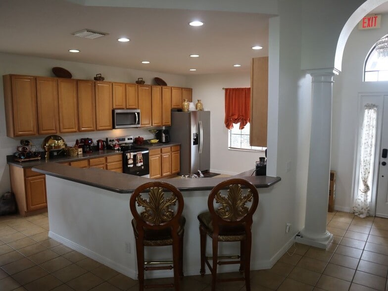 Building Photo - 305 Villa Sorrento Cir