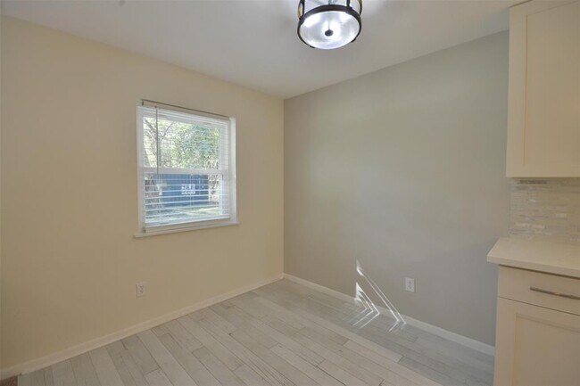 Building Photo - 1420 Sweet Gum Ln